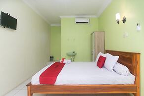 RedDoorz @ Frans Seda Kupang
