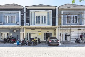 KoolKost near T2 Juanda Airport