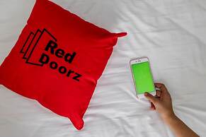 RedDoorz @ Jalan Mojopahit Medan