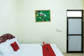RedDoorz @ Gatot Subroto Ende