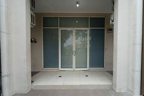 KoolKost Syariah @ Green Lake City
