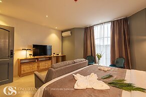 Only Seed Resort