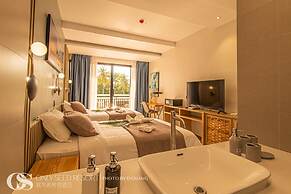Only Seed Resort