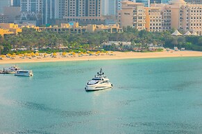 EDEN'S Homes & Villas - FIVE Residences