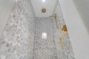 EDEN'S Homes & Villas - FIVE Residences