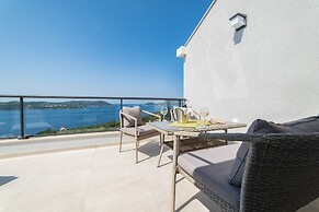 Apartmani D & J