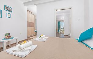 Apartmani D & J