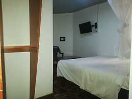 Guest House Hotel Chrisna - Hostel