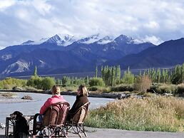 Indus River Camp