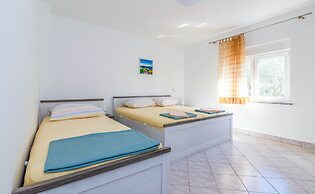 Apartment Lea