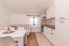 Apartment Lucija