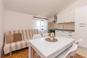 Apartment Lucija