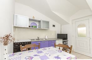 Apartments Mira I