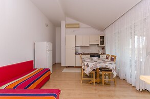Apartments Mira I