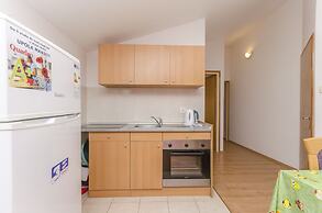 Apartments Mira I