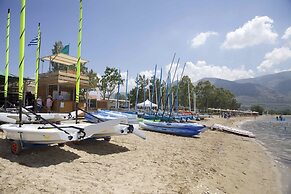 Paleros Beach Resort