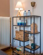 Brand new apartment touching Acropolis