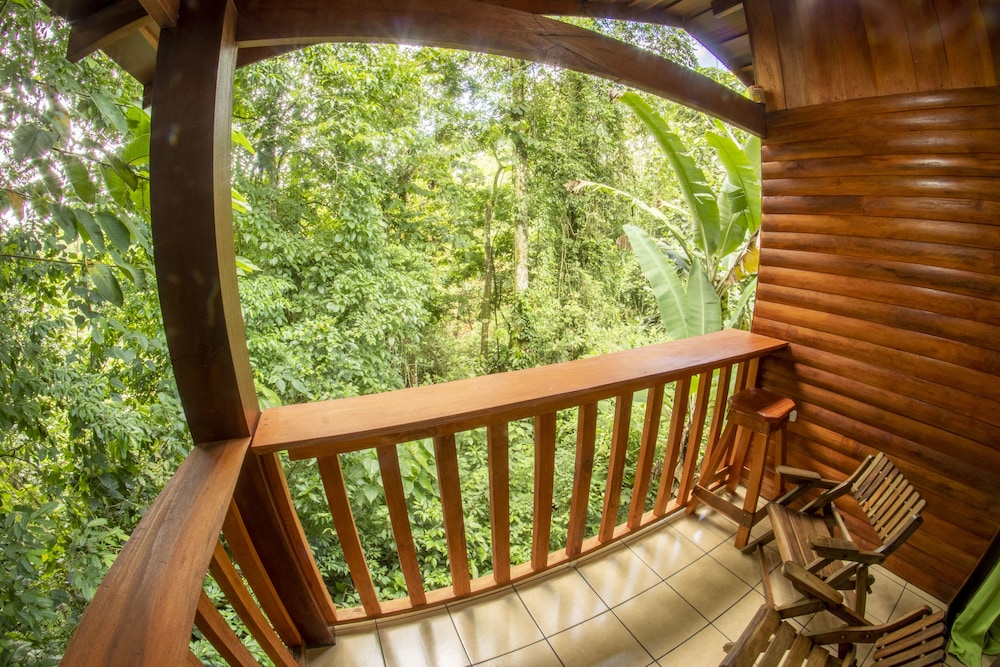 Arenal Rustic Lodge