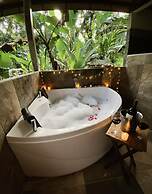Arenal Rustic Lodge