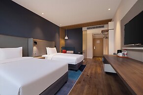 Holiday Inn Express Pengzhou Downtown by IHG