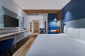 Holiday Inn Express Pengzhou Downtown by IHG