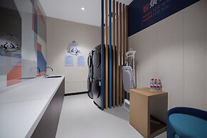Holiday Inn Express Pengzhou Downtown by IHG