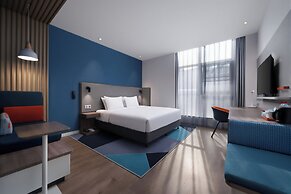 Holiday Inn Express Pengzhou Downtown by IHG