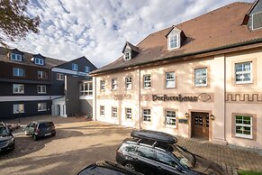 SL'otel im Parforcehaus