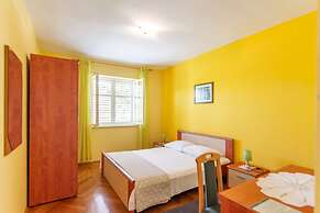 Apartments Amalthea