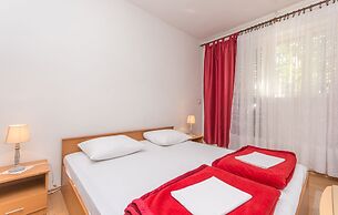 Apartments Mactra