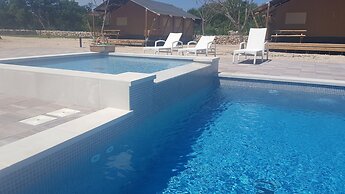 Grande Glamping Camp