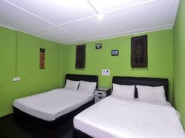 Hotel O Tropical Lodge