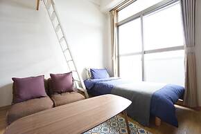 Terry's Apartment Namba South III H09A