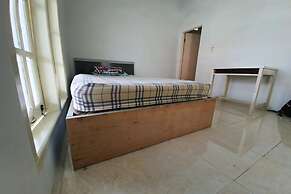 New Fatimah Guest House Syariah