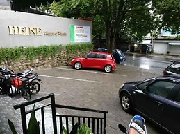 Heine Hotel