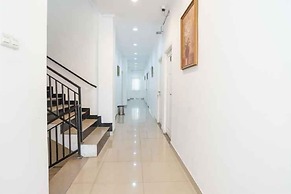 Heine Hotel