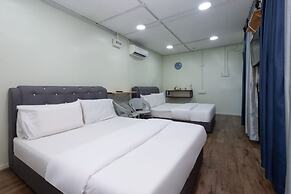 OYO 89873 Nurbayu Chalet