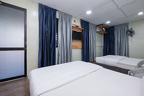 OYO 89873 Nurbayu Chalet