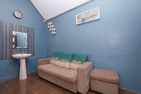 OYO 89873 Nurbayu Chalet