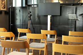 Moxy Brussels City Center
