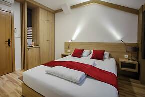 Hotel Emen