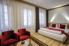 Hotel Emen