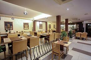 Hotel Emen