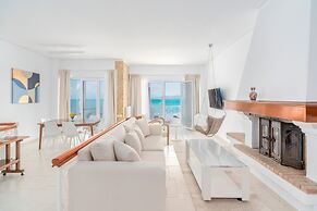 Costa Vasia Suites & Apartments