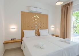 Costa Vasia Suites & Apartments