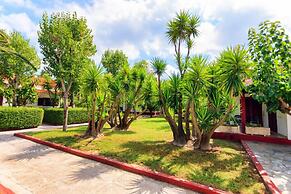Alykes Park Bungalows & Apt