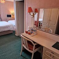 The Sands Hotel