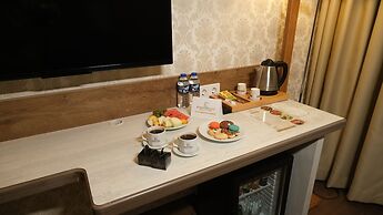 Kanyonvadi Hotel