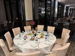 Kanyonvadi Hotel
