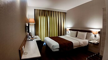 Kanyonvadi Hotel